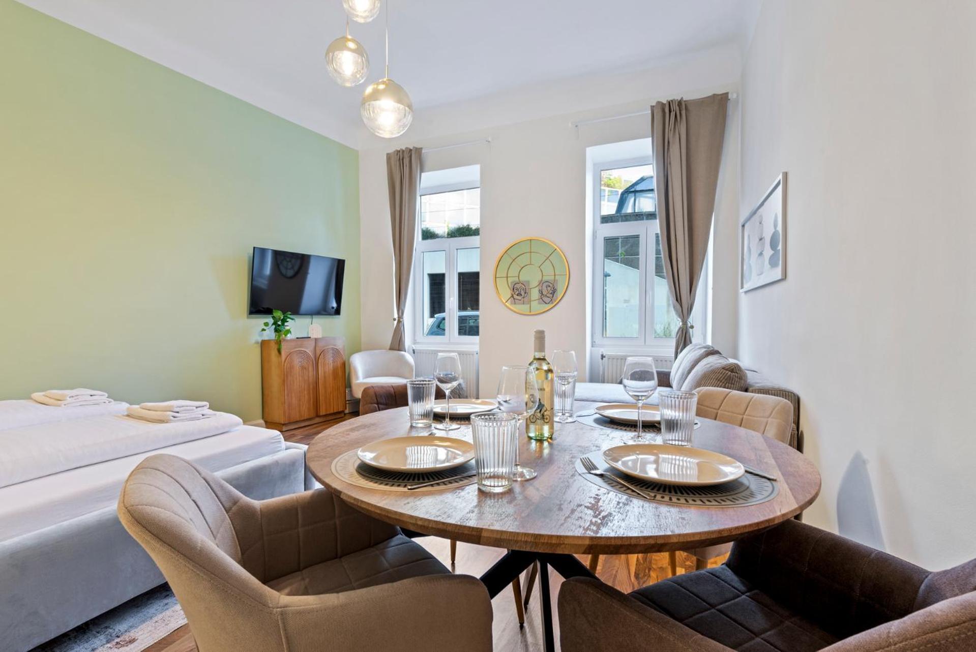 Cozy City Apartment - 15 Min To City-Centre - Contactless 24H Check-In Вена Экстерьер фото