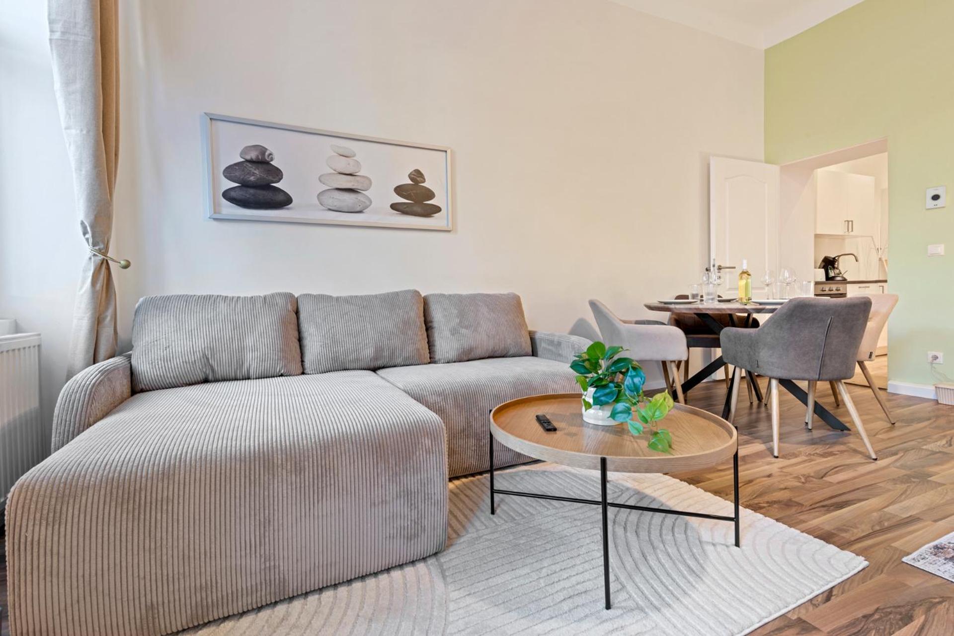 Cozy City Apartment - 15 Min To City-Centre - Contactless 24H Check-In Вена Экстерьер фото