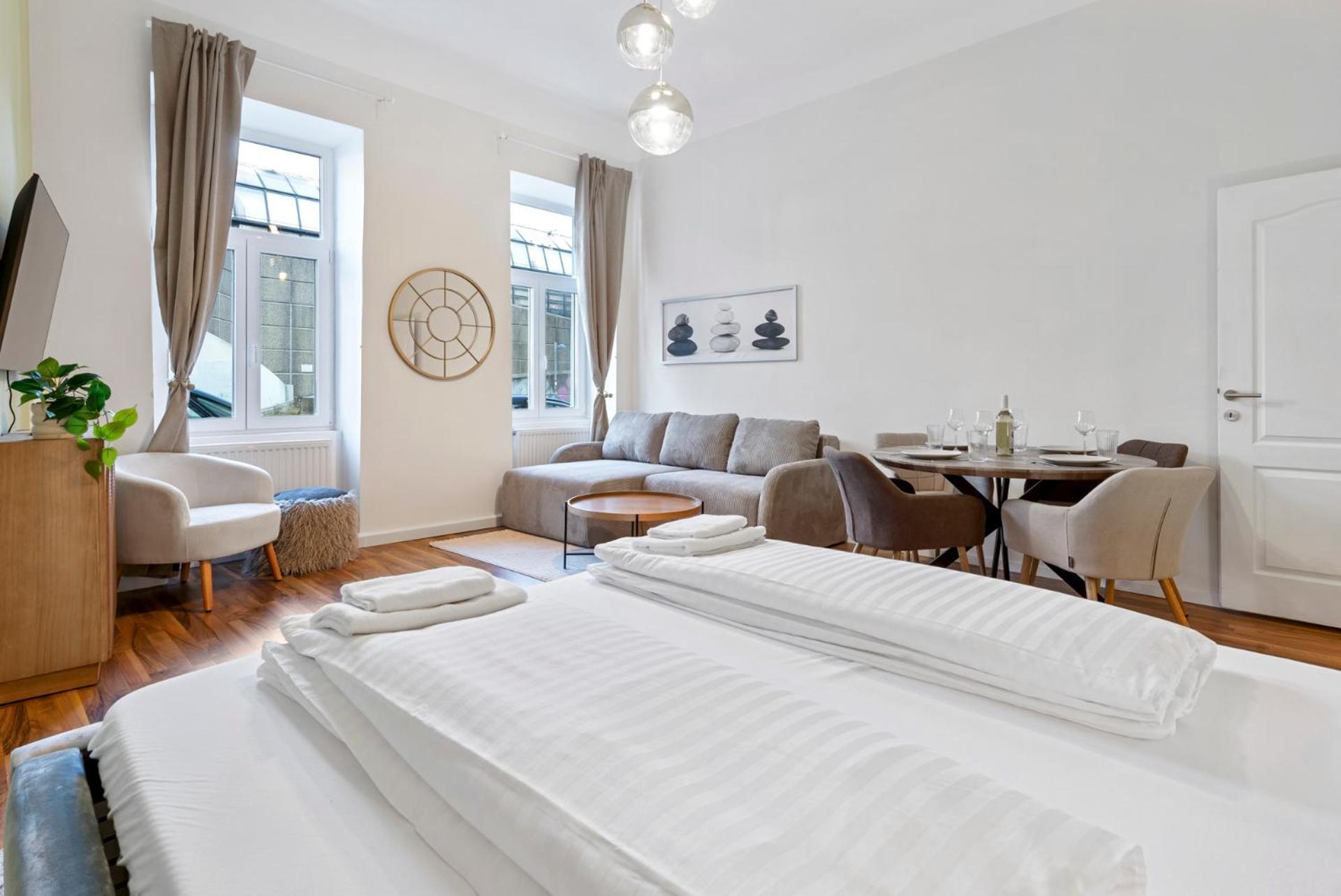 Cozy City Apartment - 15 Min To City-Centre - Contactless 24H Check-In Вена Экстерьер фото
